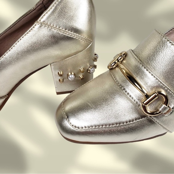 Steven by Steve Madden Layla Gold Leather Block Heels - Picture 7 of 8